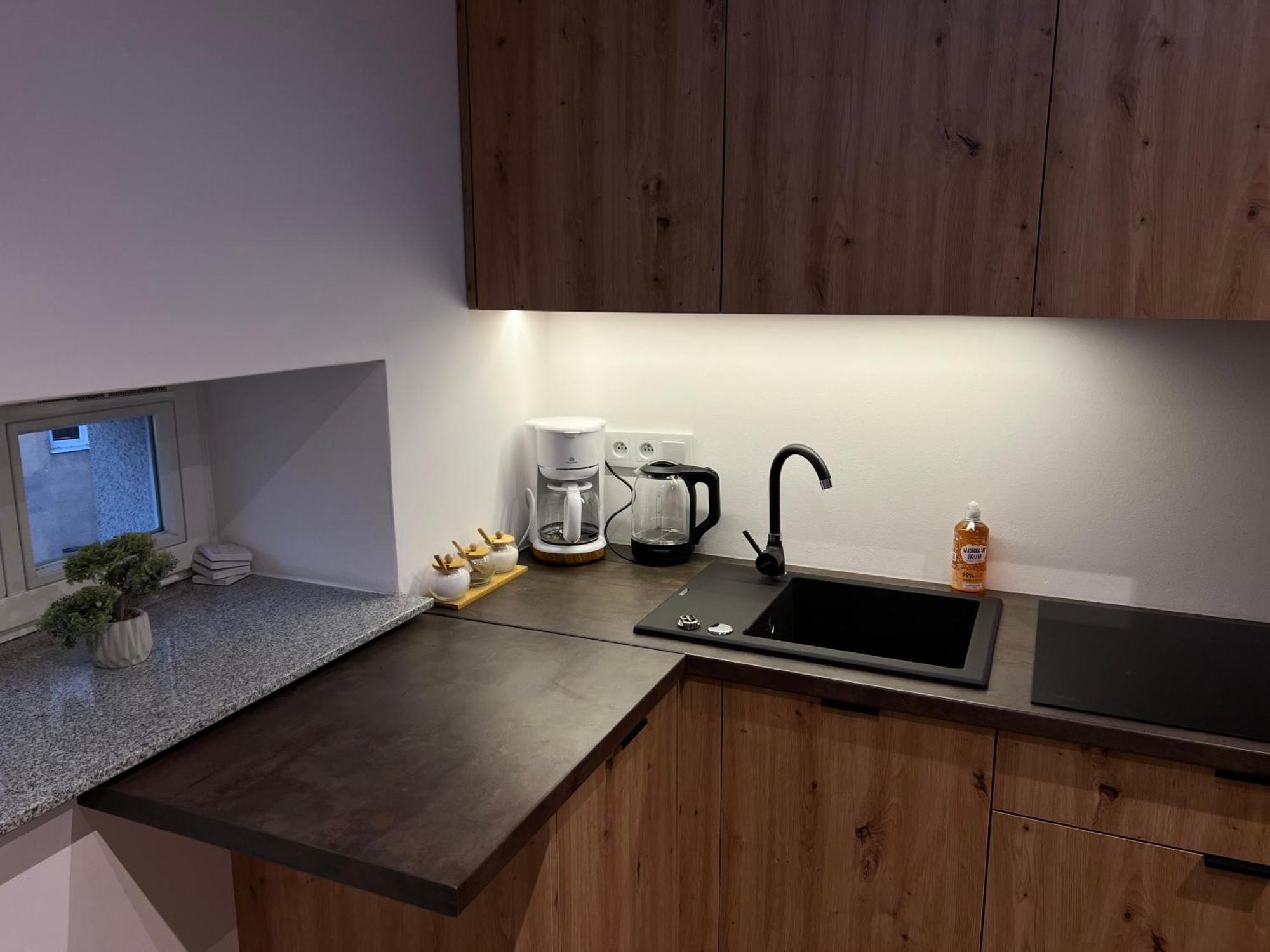 Apartamenty Ktw Kosciuszki 41 - Sky & Design カトヴィツェ エクステリア 写真