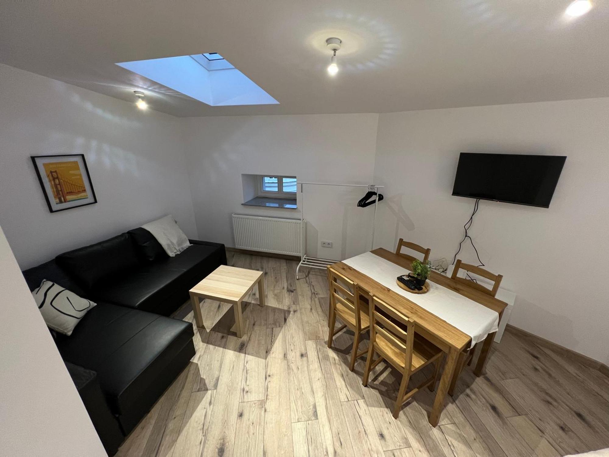 Apartamenty Ktw Kosciuszki 41 - Sky & Design カトヴィツェ エクステリア 写真